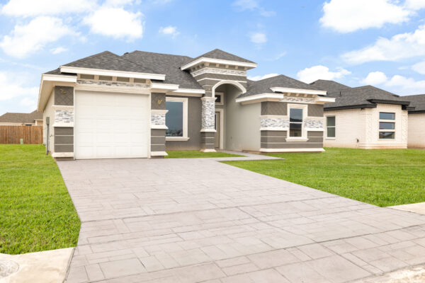 12711 N. 37th Ln, McAllen