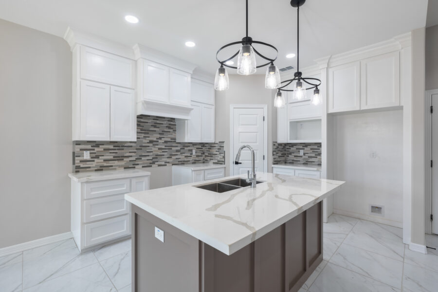 3717 E. Diamondhead, Alton